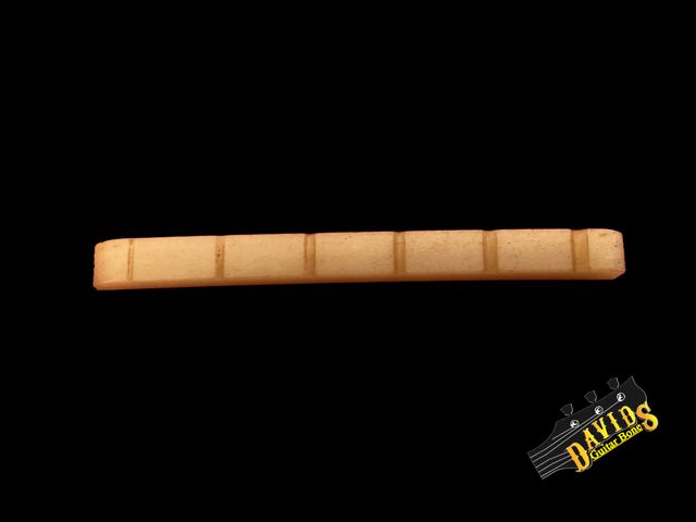 Pestana nut osso camelo Fender Stratocaster 7.25"