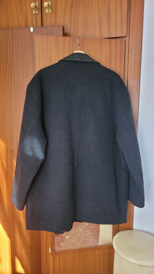 Abrigo fieltro negro CAMEL