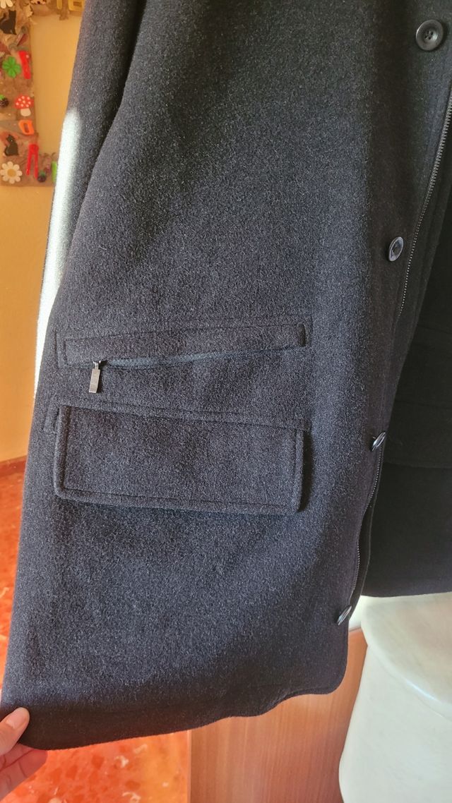 Abrigo fieltro negro CAMEL