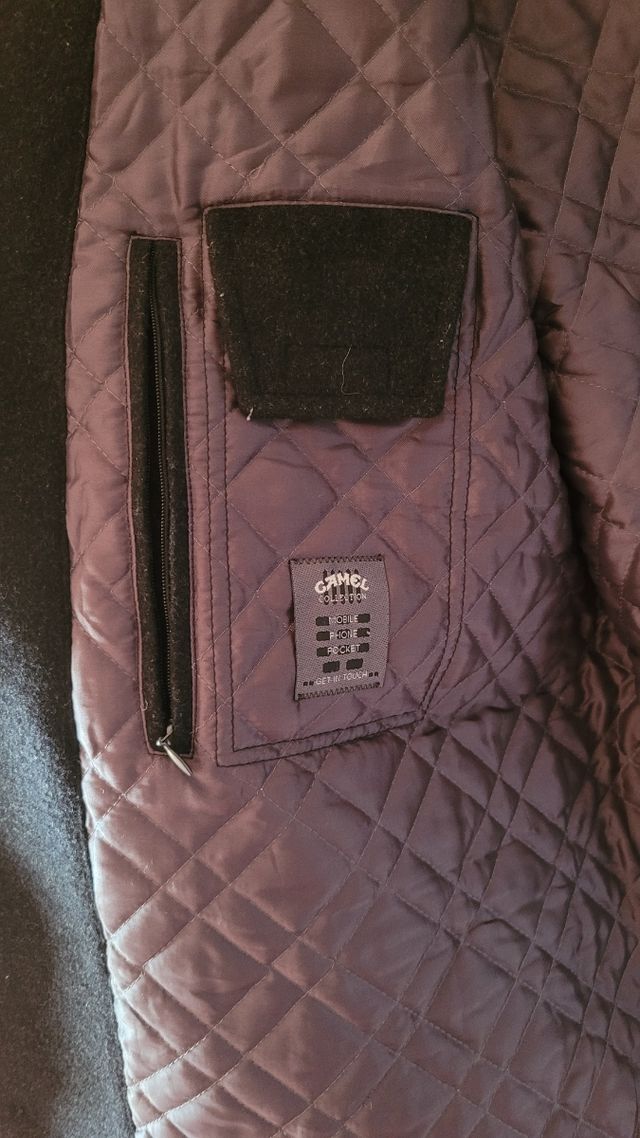 Abrigo fieltro negro CAMEL