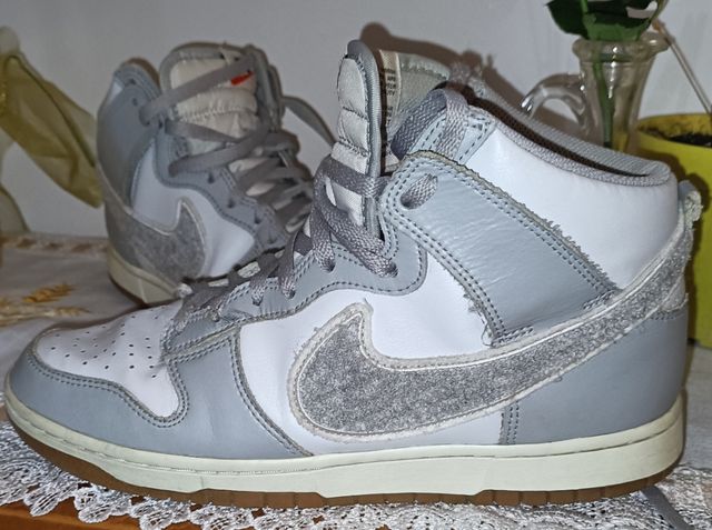 Authentic Nike Dunk High Uni Chenille Swoosh OG