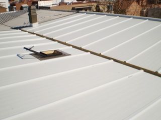 Panel sándwich instalación tejados