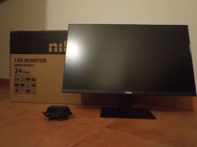 Monitor Nilox 24"