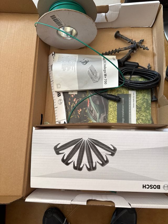 Cortacespet robot Bosch M700