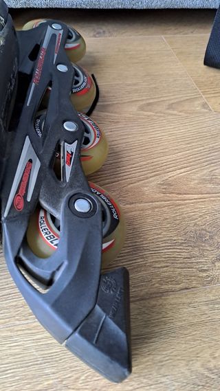 Patines Rollerblade, mochila y protecciones