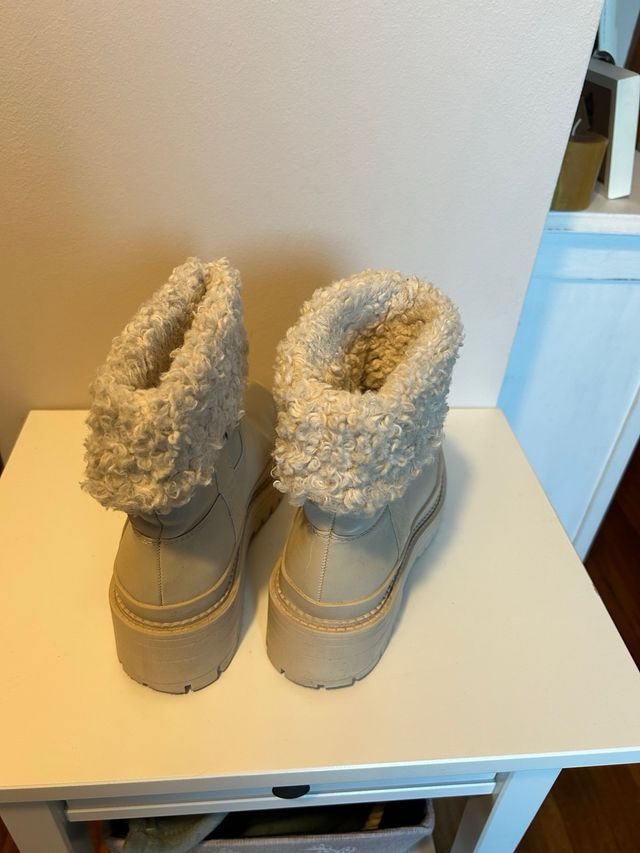 Botas con borreguillo