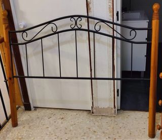 Cabecero de madera