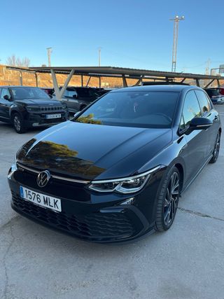 Volkswagen Golf 2024