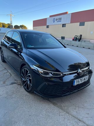 Volkswagen Golf 2024