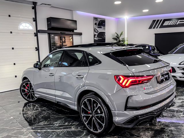 Audi RSQ3 SPORTBACK 