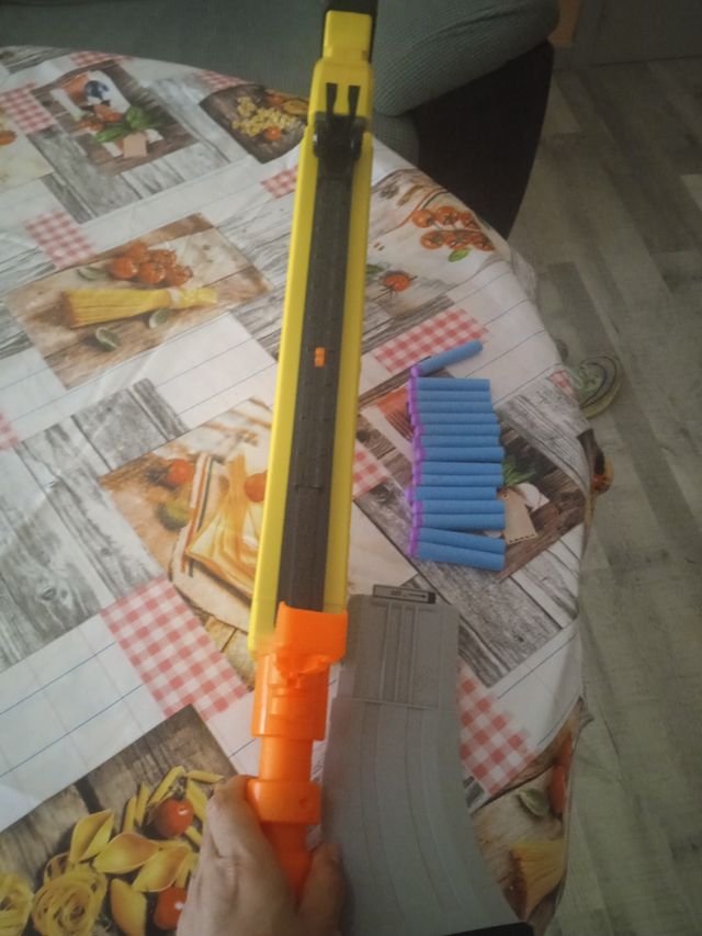 Pistola de dardos NERF