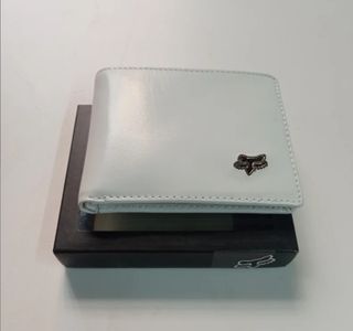 Cartera Fox