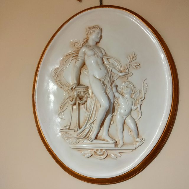 Quadro in basso rilievo