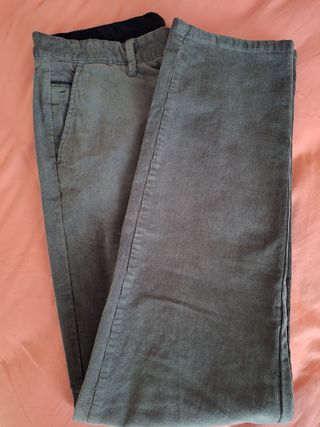 Pantalón chinos pana