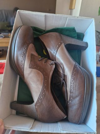 Zapatos Pitillos 41 Piel Moka - Taupe
