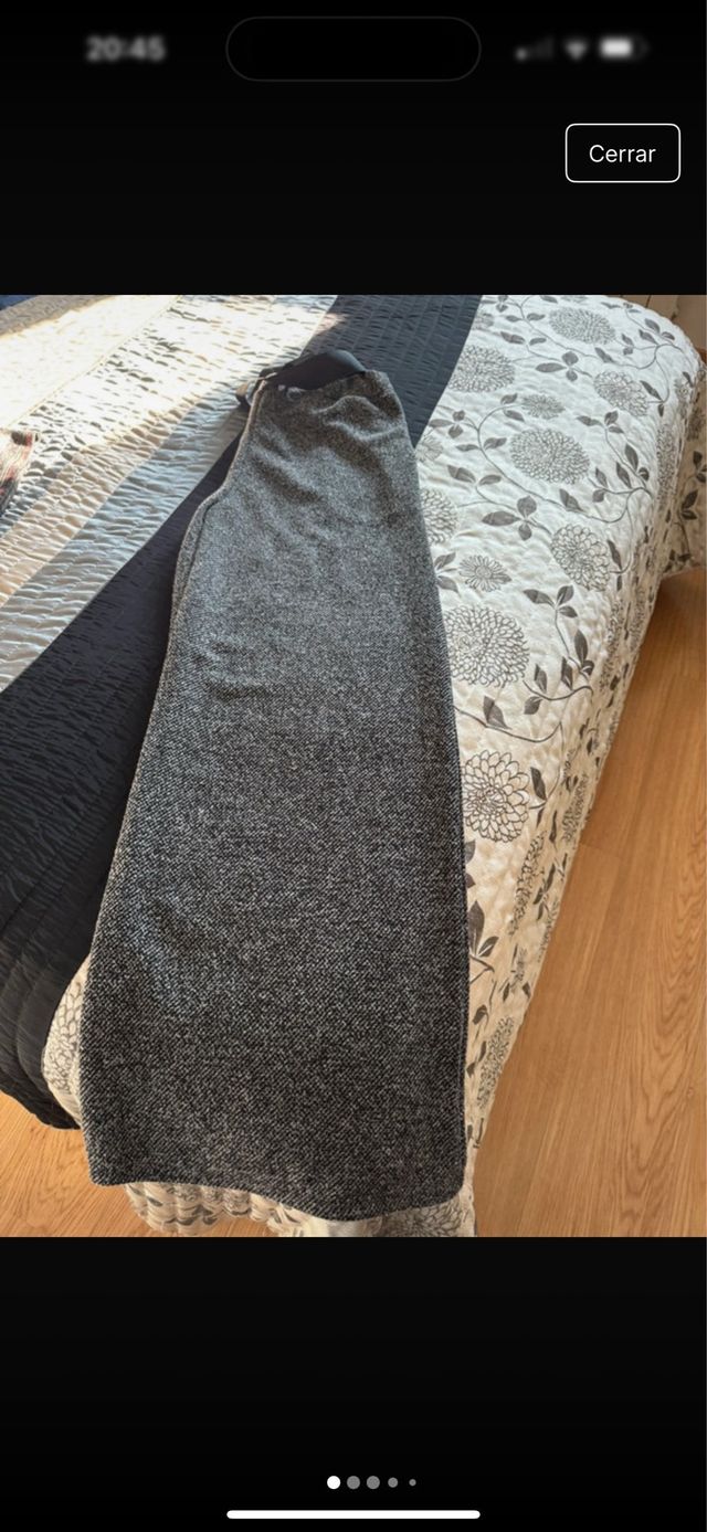 2 pantalones con etiqueta nuevos sin estrenar