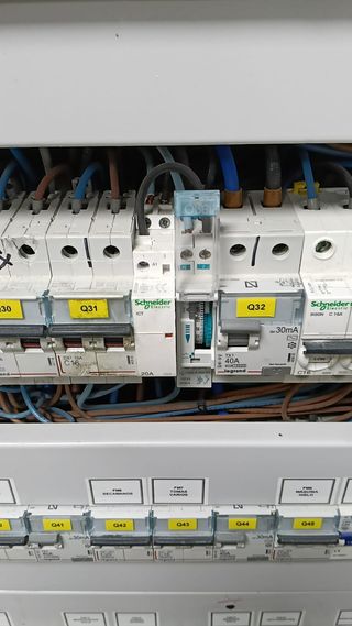 Electricista. Sanmartin Electricidad