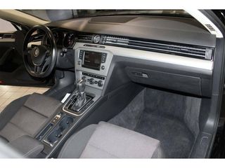 Volkswagen Passat Advance Variant   2.0 TDI 150CV BMT DSG 
