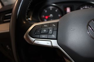 Volkswagen Passat Business Variant   2.0 TDI 90kW (122CV) DS