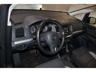 Volkswagen Sharan Advance 2.0 TDI 140cv DSG 