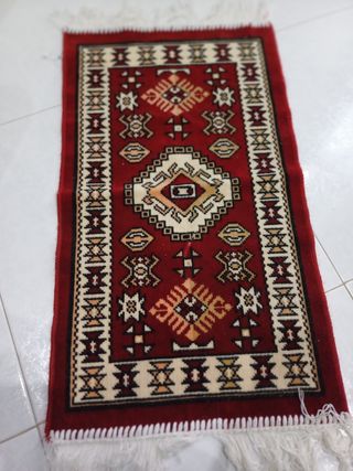 Tappetini in Velour bordeaux. 