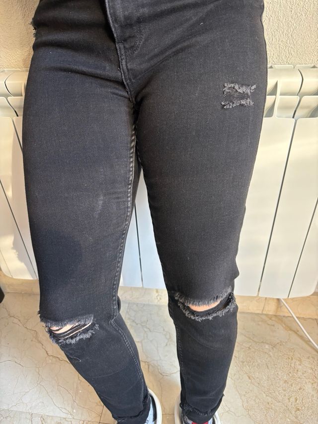 Pantalon vaquero negro