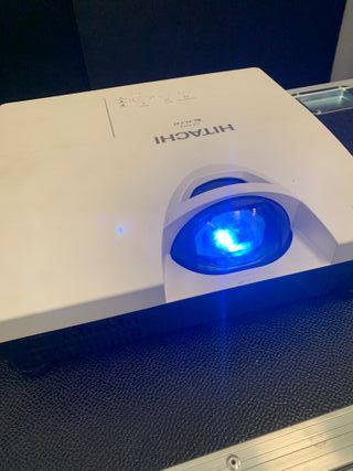 PROYECTOR HITACHI CP-D10