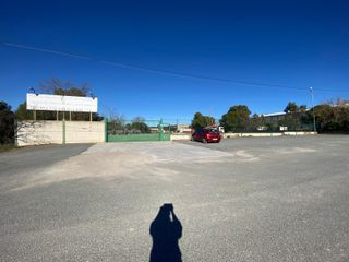 Terreno industrial con Taller Montado