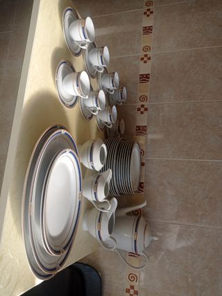 Serviço de jantar para 8 pessoas