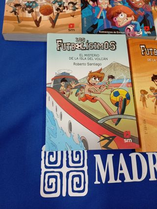 Los Futbolísimos 18: El misterio de la isla del volcán