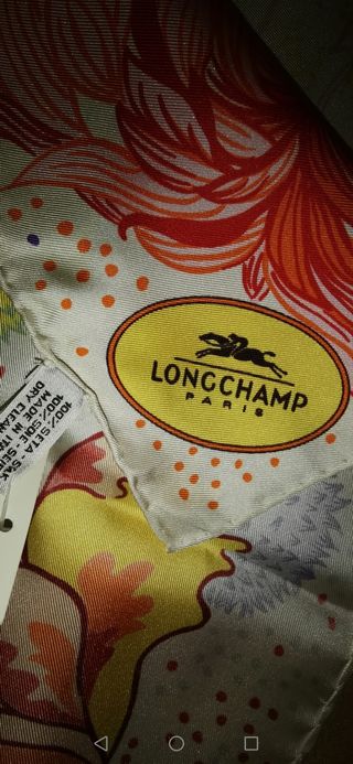 Pañuelo seda Longchamp nuevo con etiqueta