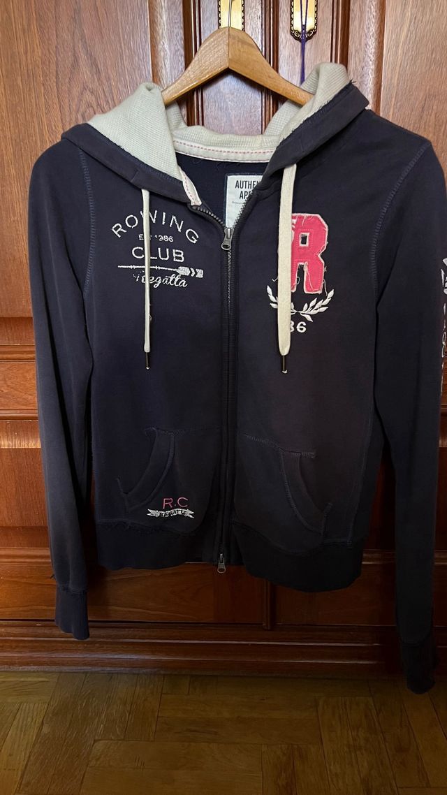 Sudadera con capucha