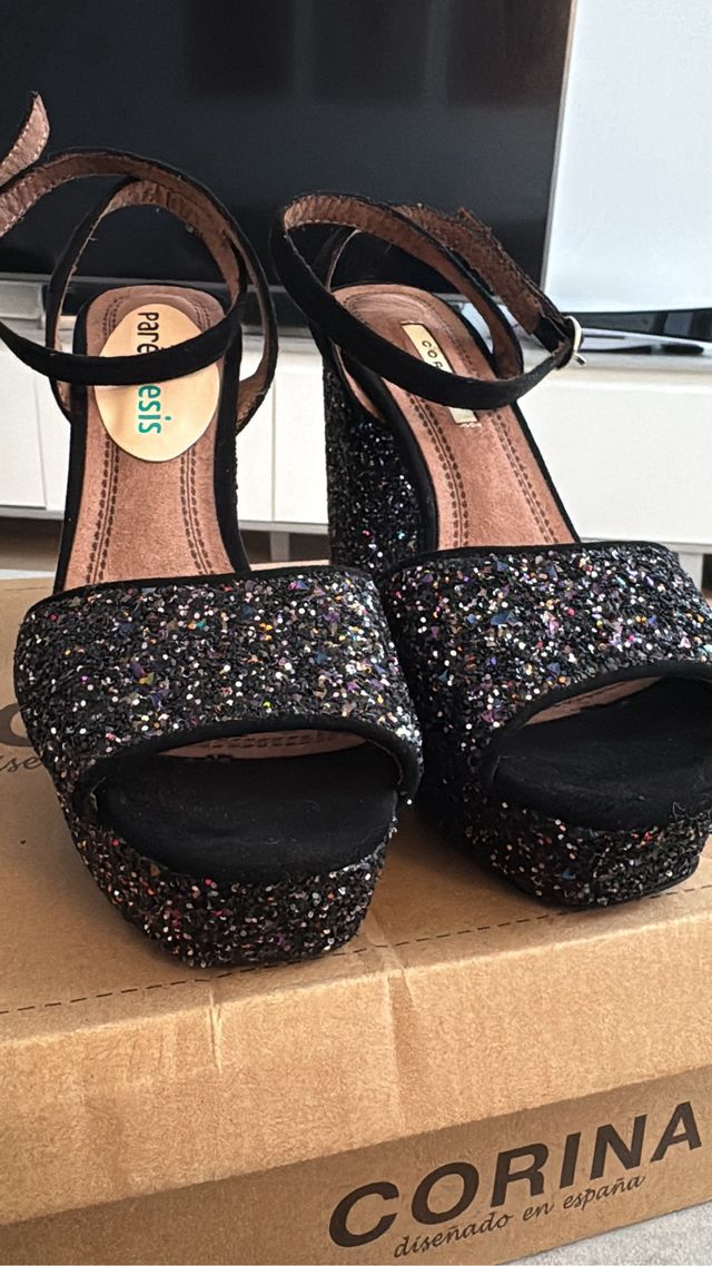 Zapatos Corina talla 36.