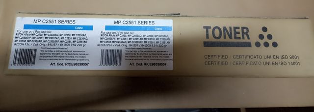 Toner ciano Ricoh serie MP C2551