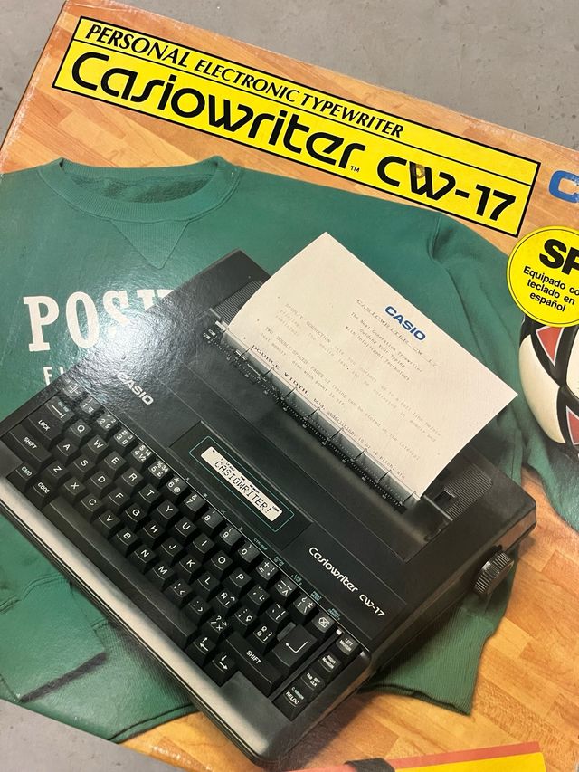 Maquina de escribir CASIO CW17