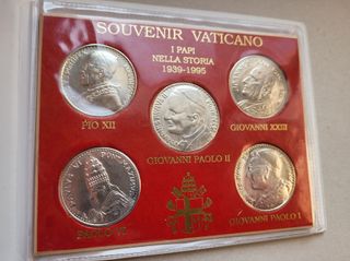 Set di 5 medaglie Souvenir Vaticano Ufficiale