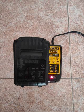 TALADRO BATERÍA DE WALT