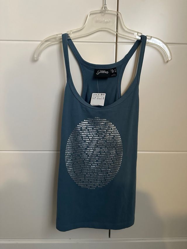 Camiseta sin mangas. MNG Jeans