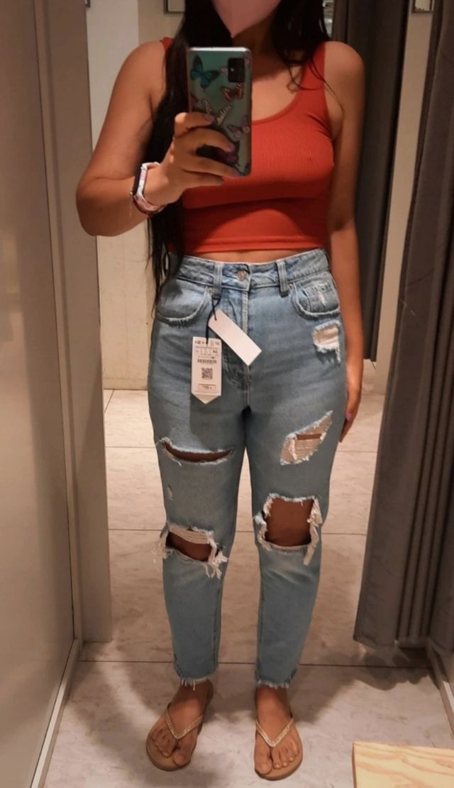 Mom Jeans NUEVOS Stradivarius XS (34)= 11€