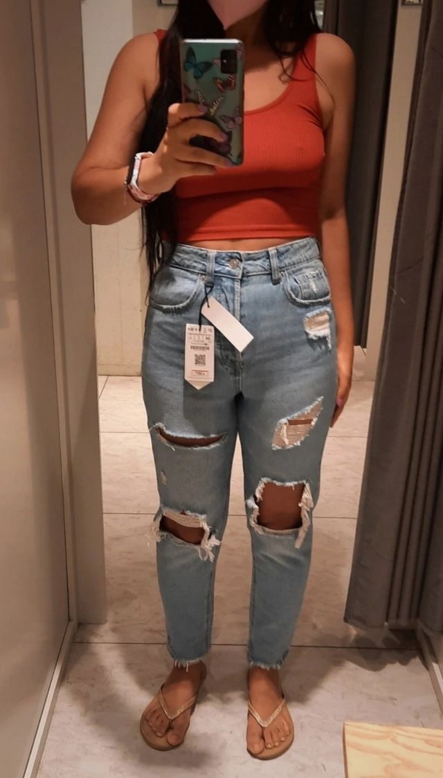 Mom Jeans NUEVOS Stradivarius XS (34)= 11€