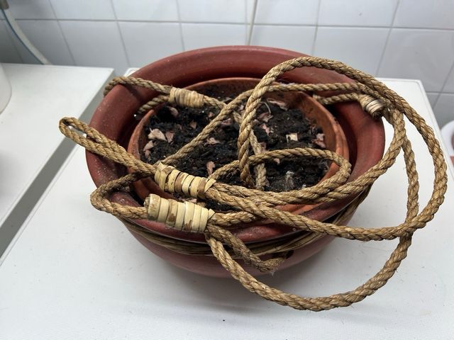 Macetero colgante cerámica y cuerda