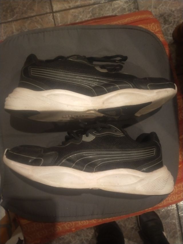 Zapatillas Puma, talla 40,5