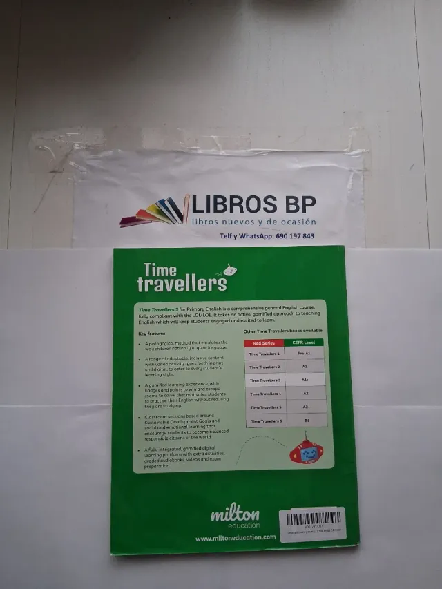 Time Travellers 3 Red Student's Book English 3 Pri