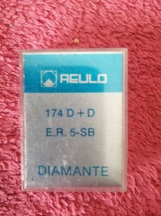 Aguja para tocadiscos vintage . Las dos 18 euros 