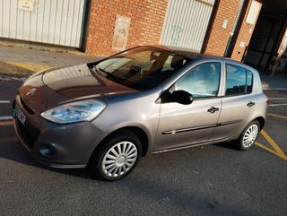 Renault Clio 2010