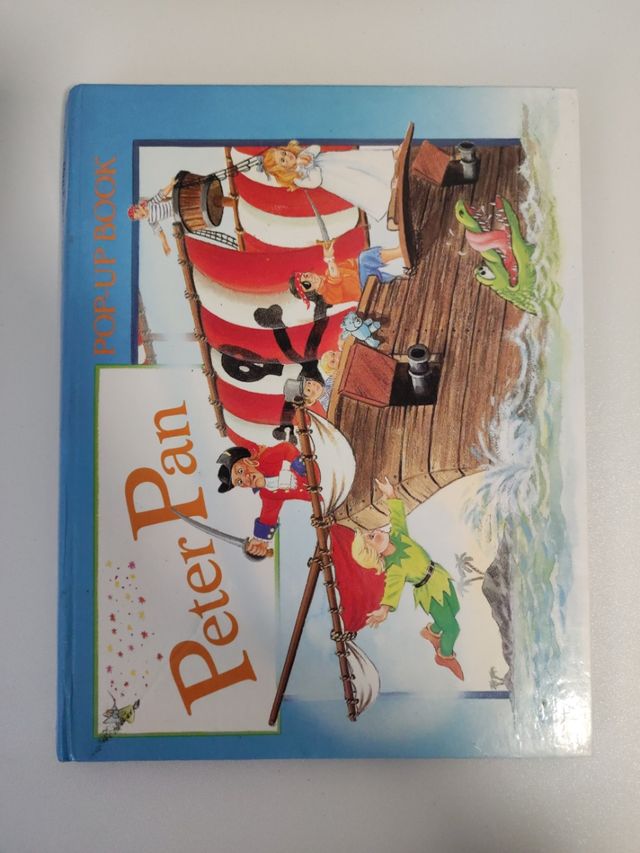 Fairy Tale Pop-Up Books (Snow White / Puss in Boots / Peter Pan / Cinderella / Little Red Riding Hood / The Three Bears)