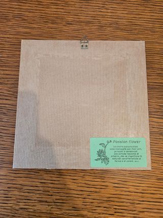 Quadretto in legno con fiori secchi