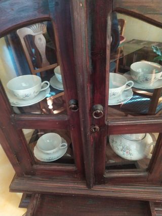 Pequeño mueble auxiliar