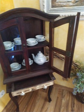 Pequeño mueble auxiliar