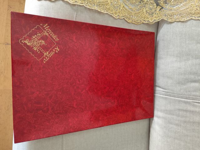 Manteletas fallera adulta, sin estrenar.